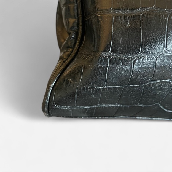 Anne Klein Crocodile Tote (Pink interior) - Picture 4 of 11